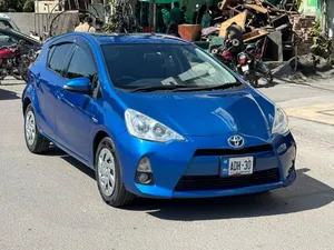 Toyota Aqua G 2013 for Sale