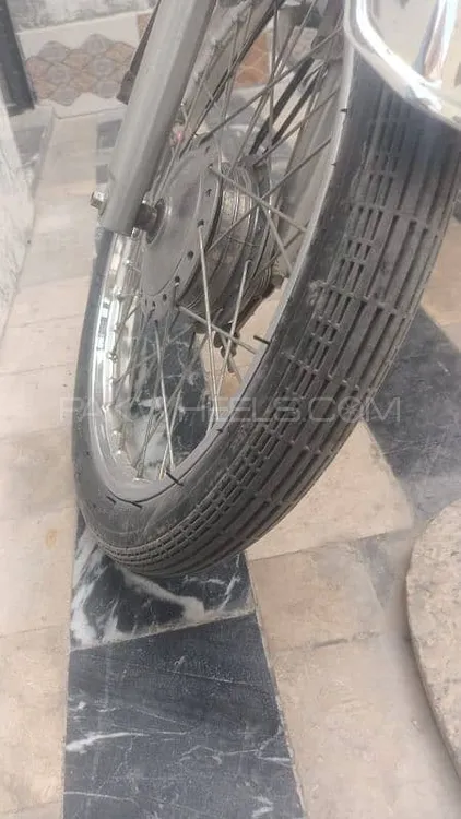 کراؤن CRLF 70 2024 for Sale Image-1
