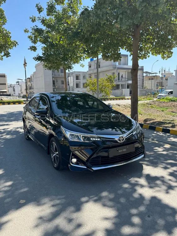 Toyota Corolla 2018 for Sale in Lahore Image-1
