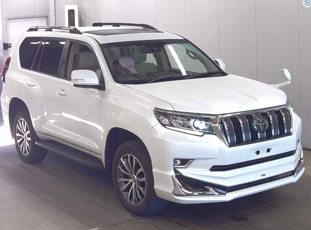 Toyota Prado 2021 for Sale in Karachi Image-1