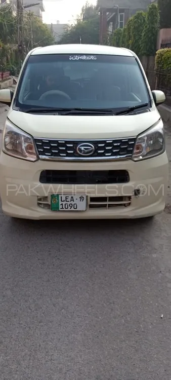 Daihatsu Move 2015 for Sale in Lahore Image-1