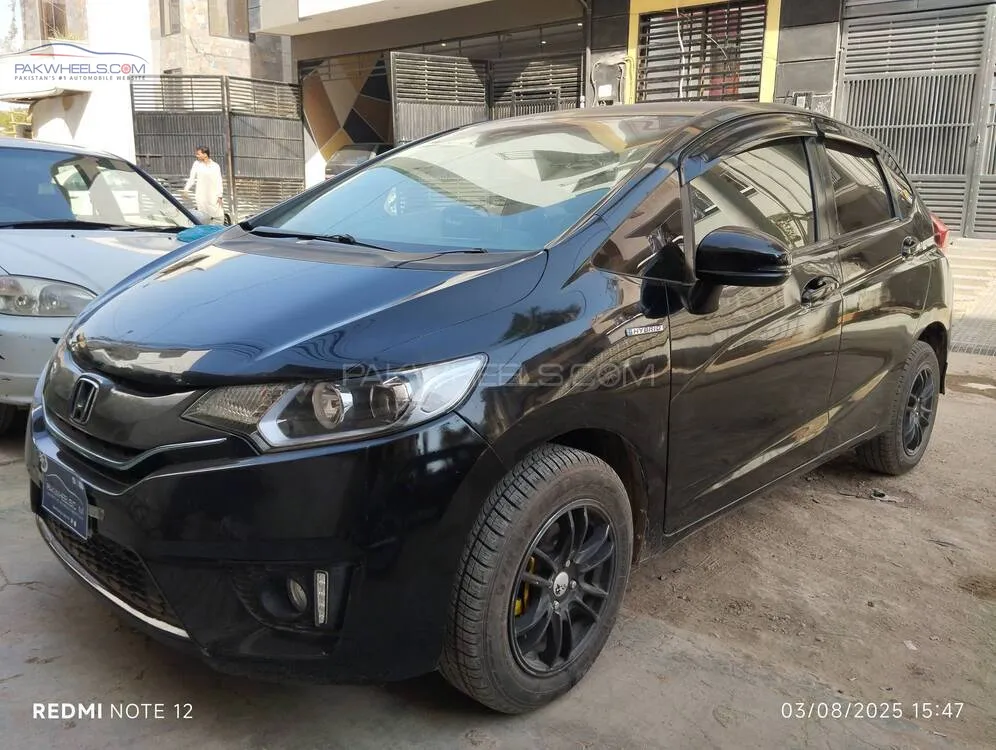 ہونڈا فٹ 2013 for Sale in کراچی ہونڈا فٹ 2013 for Sale in کراچی Image-3