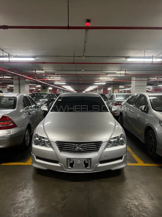 Toyota Mark X 2005 for Sale in Karachi Image-1