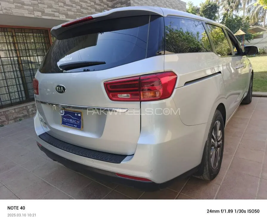 KIA Carnival 2018 for Sale in Karachi KIA Carnival 2018 for Sale in Karachi Image-4