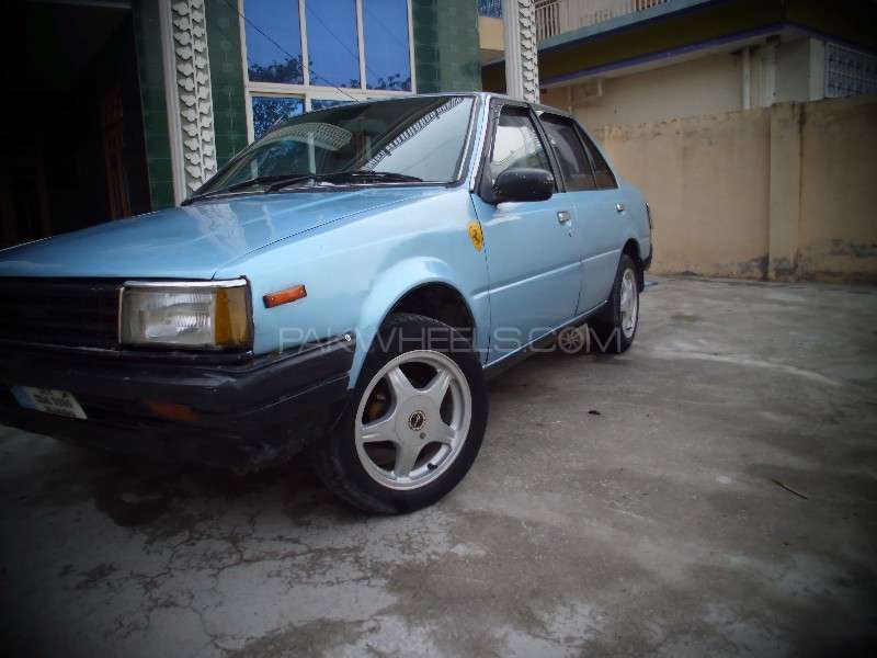 Nissan sunny 1984