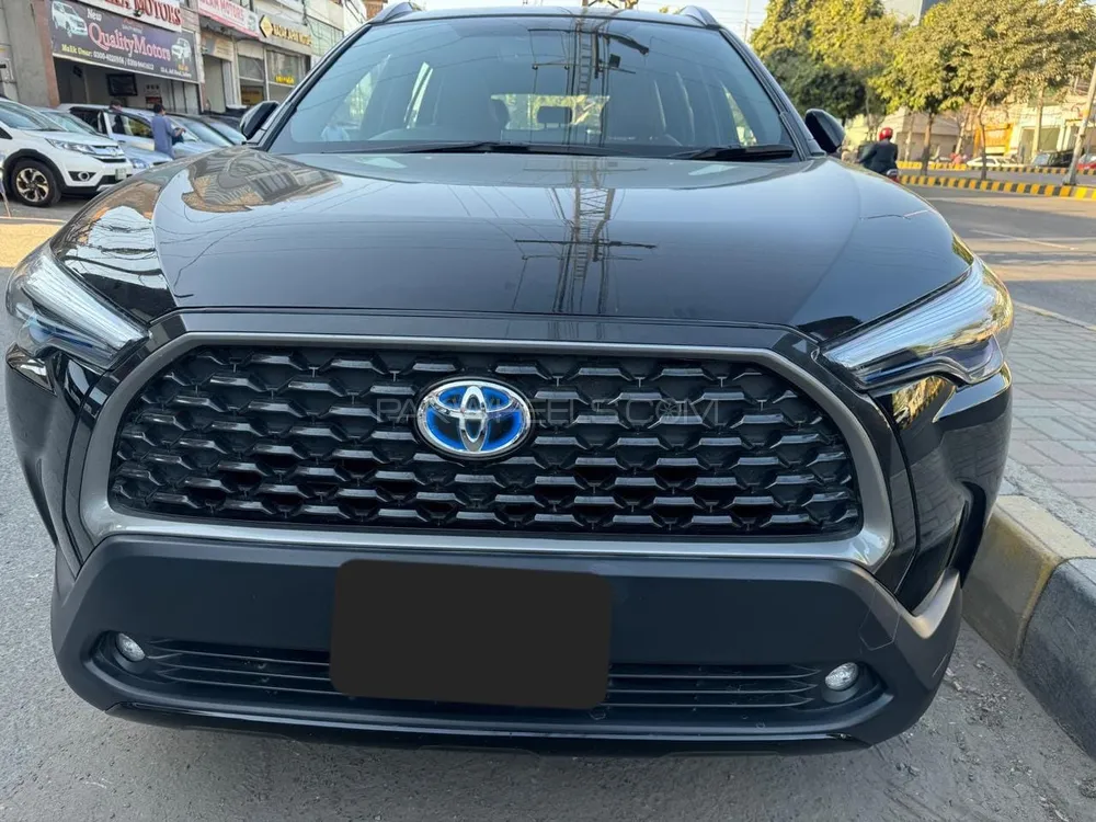 Toyota Corolla Cross 2024 for Sale in Lahore Image-1