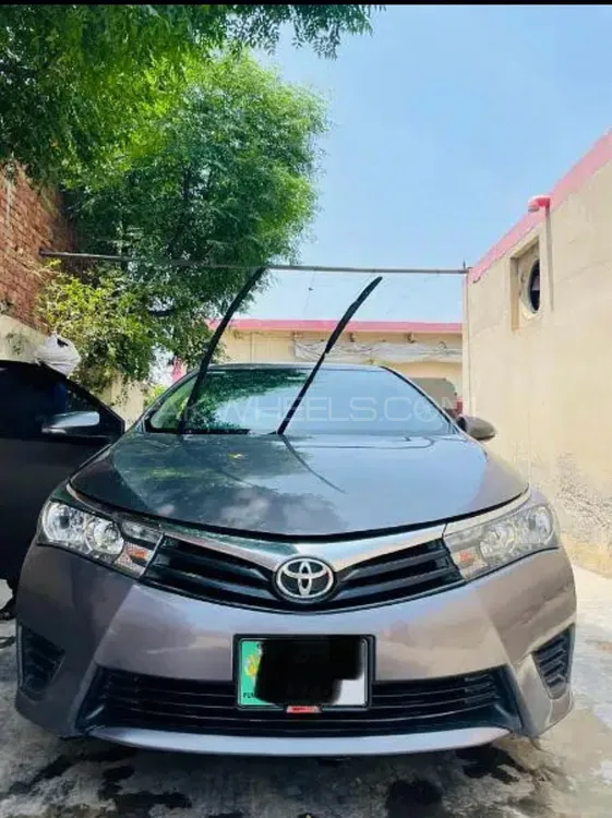 Toyota Corolla 2016 for Sale in Lahore Image-1