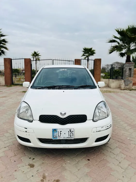 Toyota Vitz 2003 for Sale in Islamabad Image-1