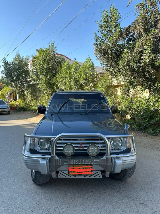 مٹسوبیشی پجیرو 1992 for Sale in کراچی Image-1