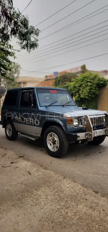 Mitsubishi Pajero 1988 for Sale in Peshawar Image-1