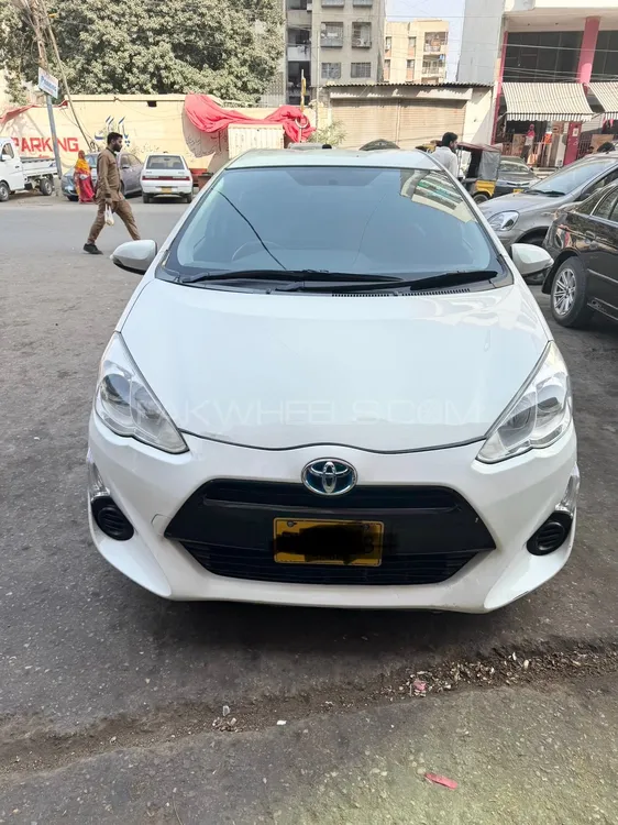 ٹویوٹا اکوا 2017 for Sale in کراچی Image-1