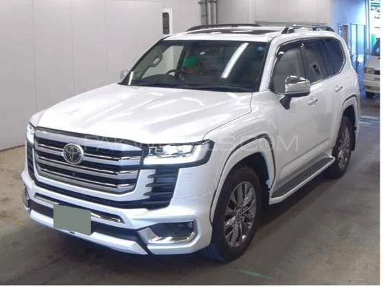 Toyota Land Cruiser 2022 for Sale in Gujranwala Toyota Land Cruiser 2022 for Sale in Gujranwala Image-2