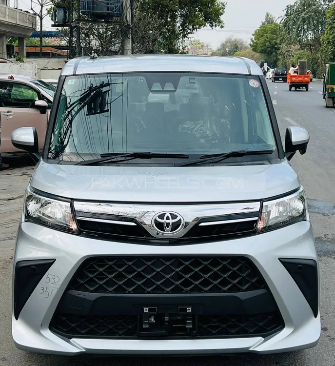 Toyota Roomy 2021 for Sale in Lahore Image-1