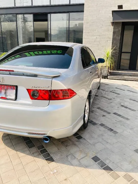 ہونڈا اکارڈ 2003 for Sale in لاہور ہونڈا اکارڈ 2003 for Sale in لاہور Image-4