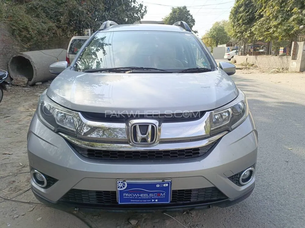 Honda BR-V 2018 for Sale in Islamabad Image-1