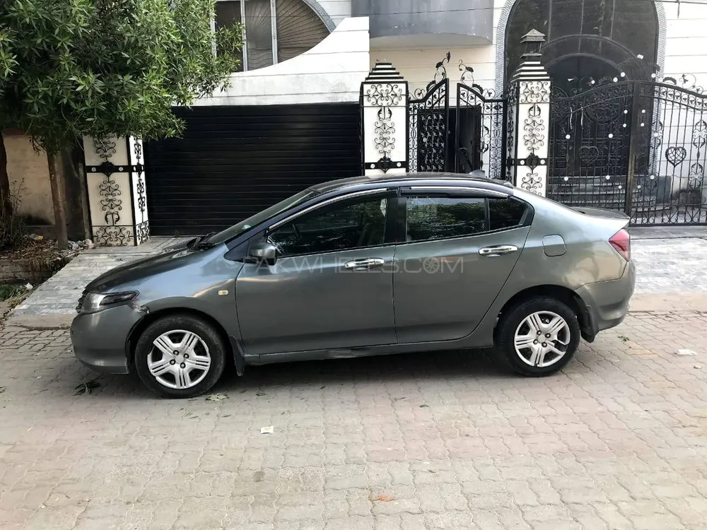 Honda City 2010 for Sale in Sialkot Image-1