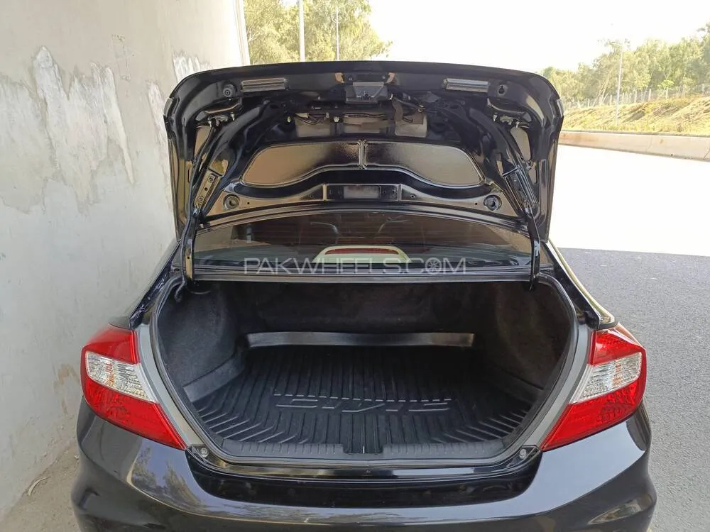 ہونڈا سوک 2015 for Sale in اسلام آباد ہونڈا سوک 2015 for Sale in اسلام آباد Image-7