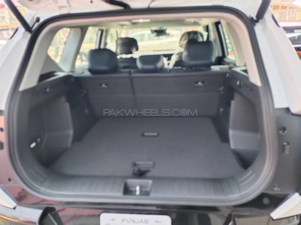KIA EV5 2025 for Sale in Lahore KIA EV5 2025 for Sale in Lahore Image-9