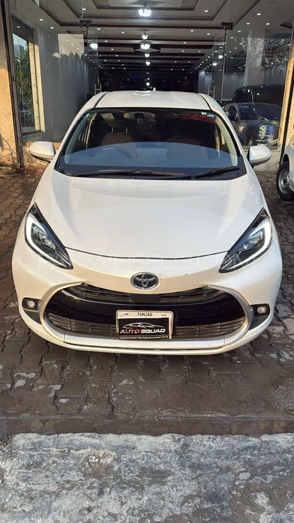 Toyota Aqua 2022 for Sale in Faisalabad Image-1