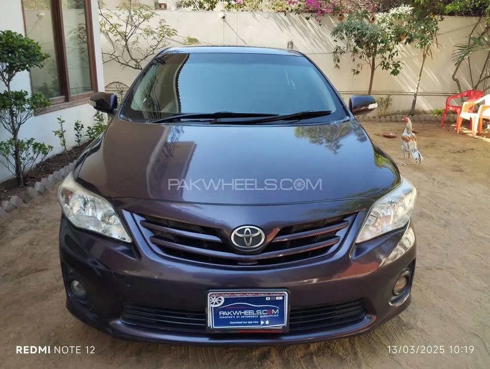 Toyota Corolla 2013 for Sale in Karachi Image-1