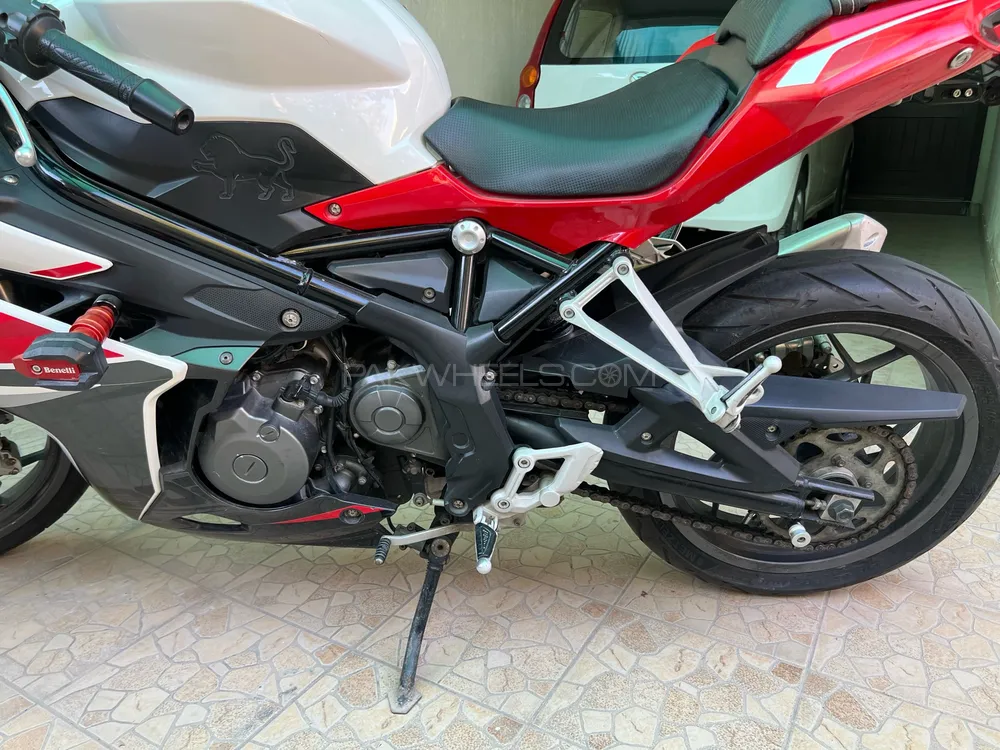 Benelli 302 R 2018 for Sale Benelli 302 R 2018 for Sale Image-8
