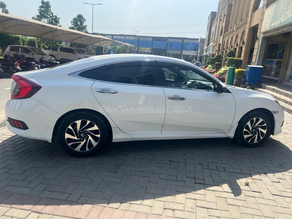 Honda Civic 2019 for Sale in Gujranwala Image-1