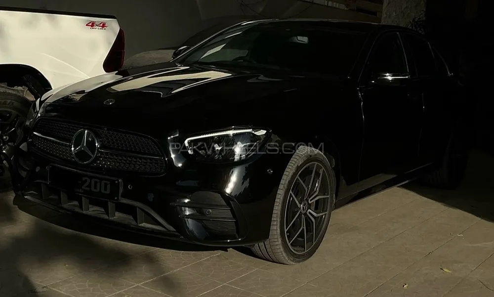 Mercedes Benz E Class 2021 for Sale in Karachi Image-1