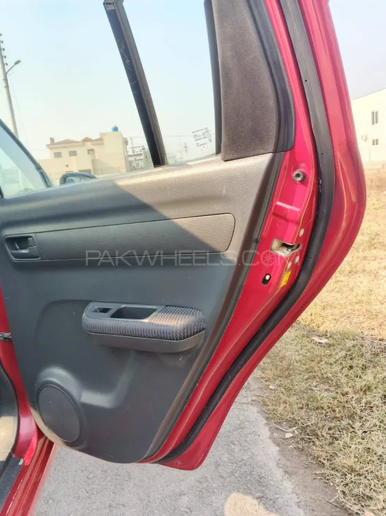 سوزوکی سوئفٹ 2013 for Sale in گجرانوالہ سوزوکی سوئفٹ 2013 for Sale in گجرانوالہ Image-4