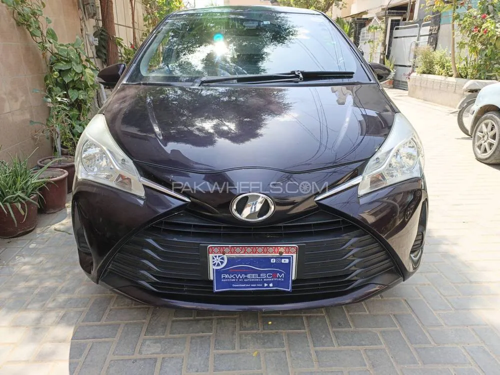 Toyota Vitz 2018 for Sale in Karachi Image-1