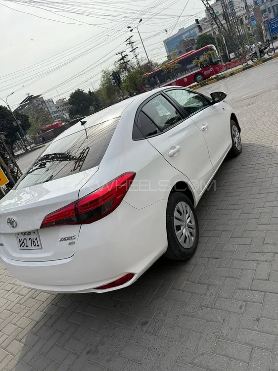 Toyota Yaris Sedan 2022 for Sale in Lahore Toyota Yaris Sedan 2022 for Sale in Lahore Image-3