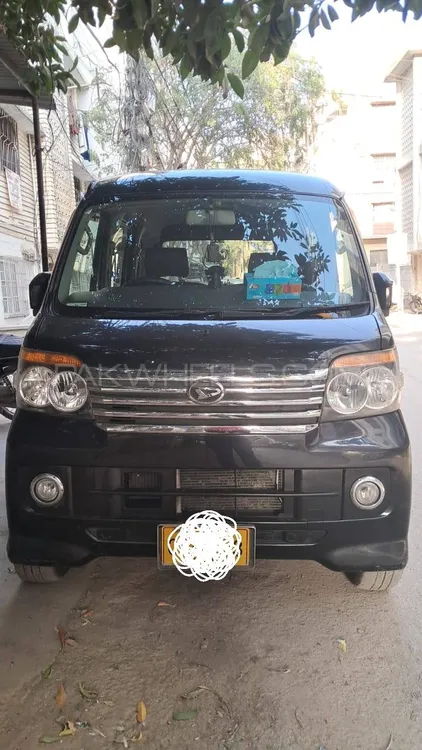 Daihatsu Atrai Wagon 2011 for Sale in Karachi Image-1