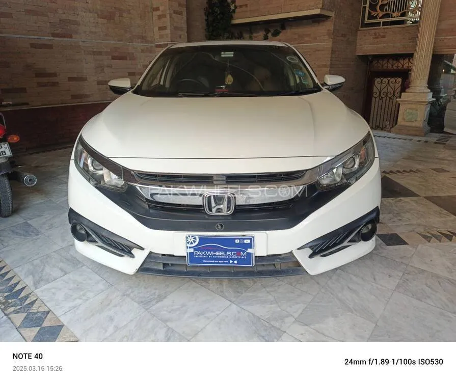 Honda Civic 2017 for Sale in Lahore Image-1