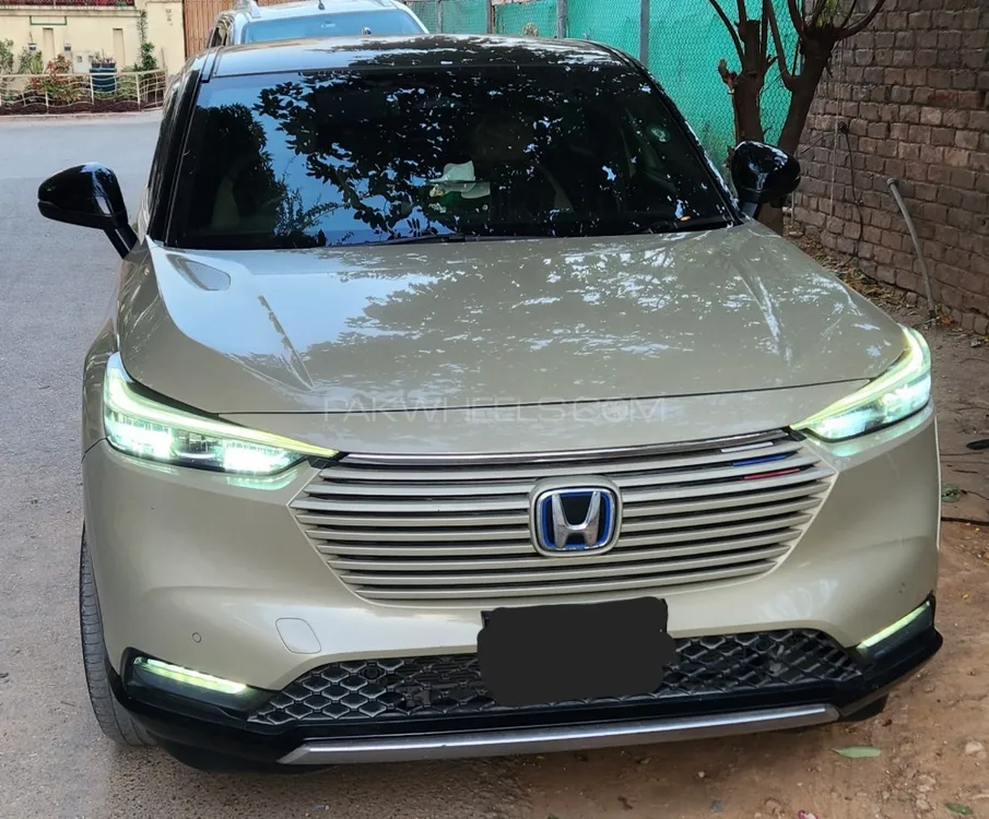Honda Vezel 2021 for Sale in Islamabad Image-1