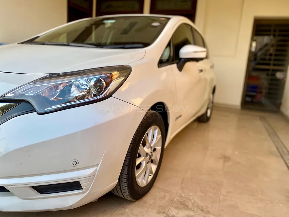 Nissan Note 2019 for Sale in Lahore Image-1