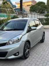 Toyota Vitz F 1.0 2011 for Sale