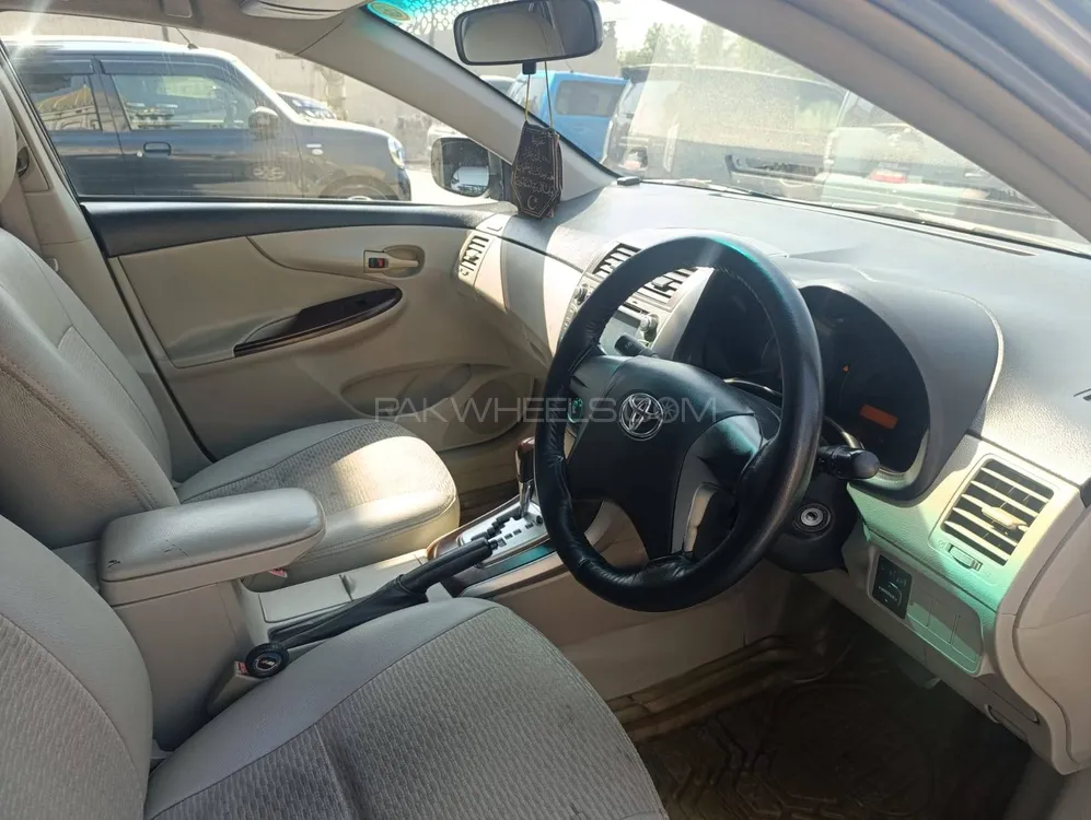 Toyota Corolla 2014 for Sale in Gujranwala Image-1