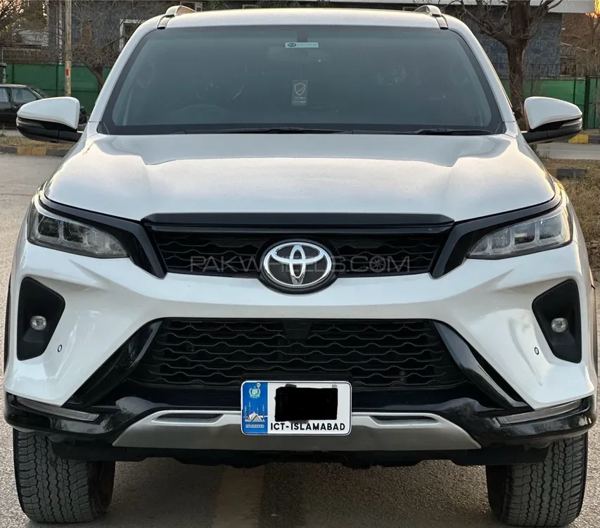 Toyota Fortuner 2023 for Sale in Islamabad Image-1
