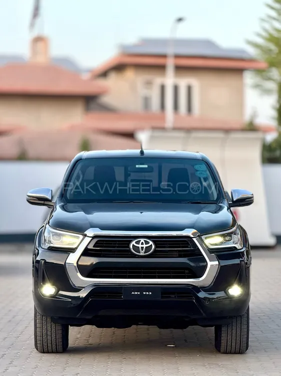 Toyota Hilux 2021 for Sale in Lahore Image-1