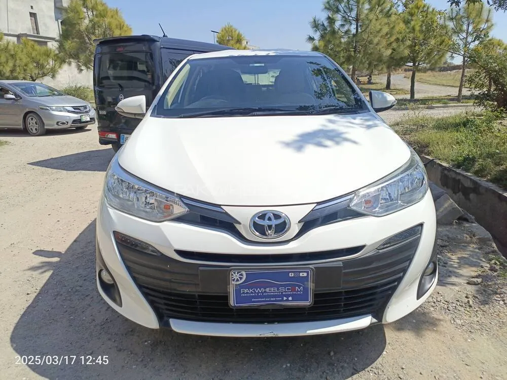 Toyota Yaris Sedan 2021 for Sale in Islamabad Image-1
