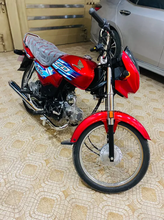 Honda CD 70 Dream 2023 for Sale Honda CD 70 Dream 2023 for Sale Image-2