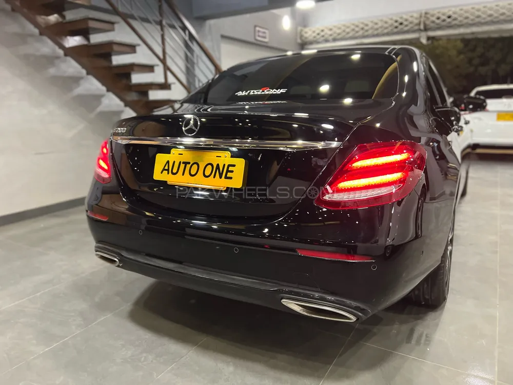 Mercedes Benz E Class 2020 for Sale in Karachi Mercedes Benz E Class 2020 for Sale in Karachi Image-5