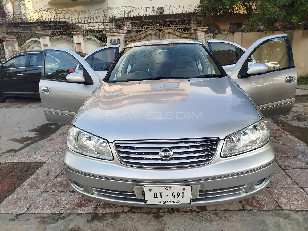 Nissan Sunny 2010 for Sale in Islamabad Image-1