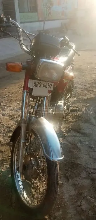 Ravi Humsafar 70 2024 for Sale Ravi Humsafar 70 2024 for Sale Image-5