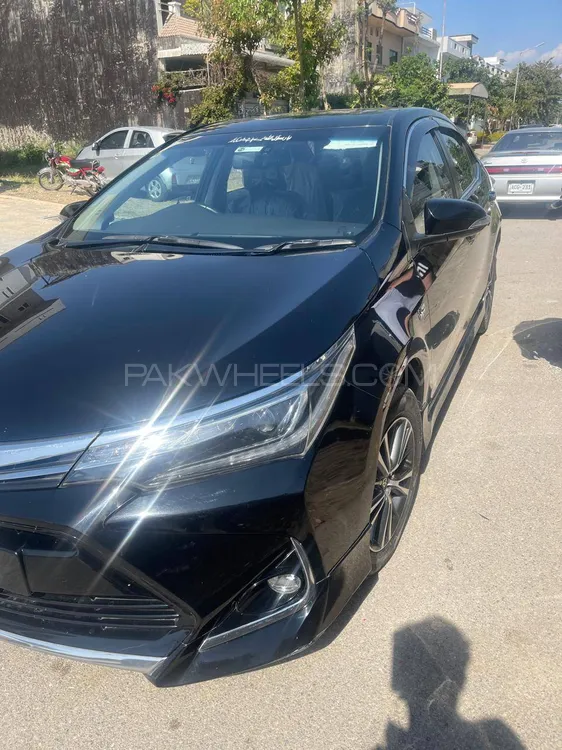 Toyota Corolla 2021 for Sale in Islamabad Image-1