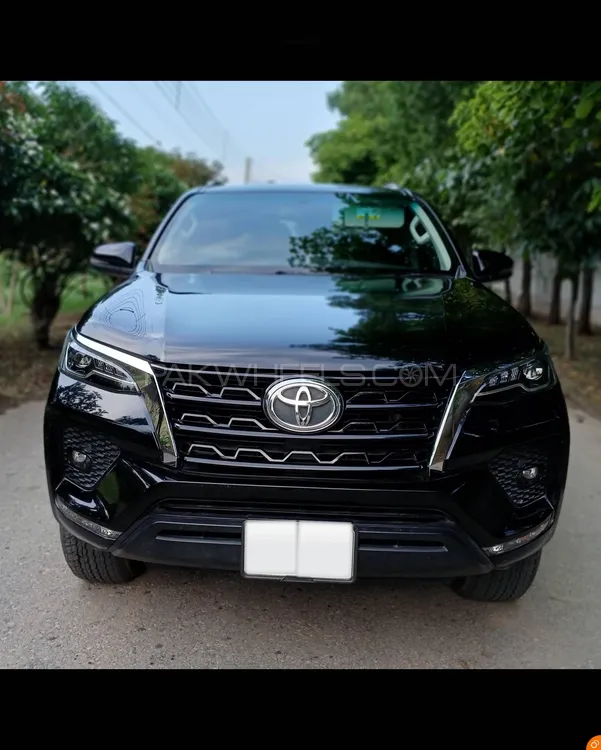 Toyota Fortuner 2022 for Sale in Lahore Image-1