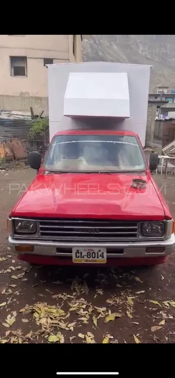 Toyota Hilux 1983 for Sale in Gilgit Image-1