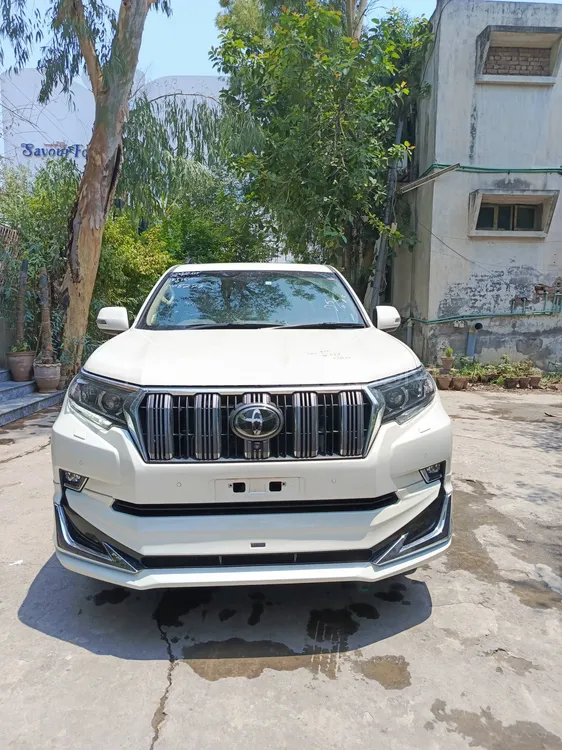 Toyota Prado 2019 for Sale in Lahore Image-1