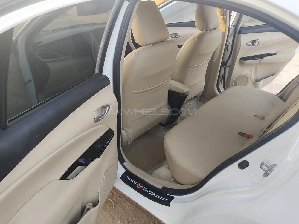 Toyota Yaris Sedan 2022 for Sale in Karachi Toyota Yaris Sedan 2022 for Sale in Karachi Image-6
