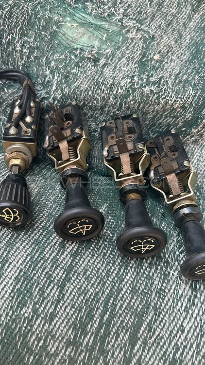 wiper switches vintage cars  Image-1