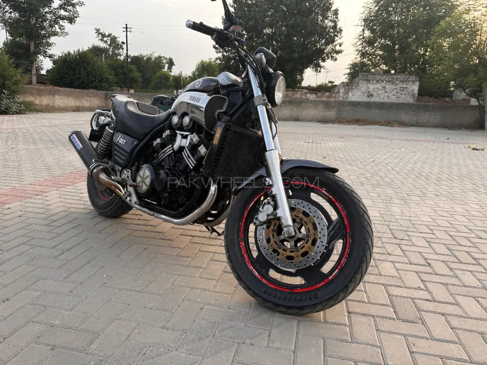 Yamaha V Max 2007 for Sale Image-1
